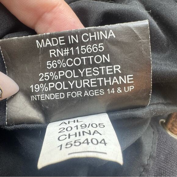 Harry Potter Unisex Hogwarts Alumni Gryffindor Backpack Red Gold Wizarding World - Picture 8 of 11